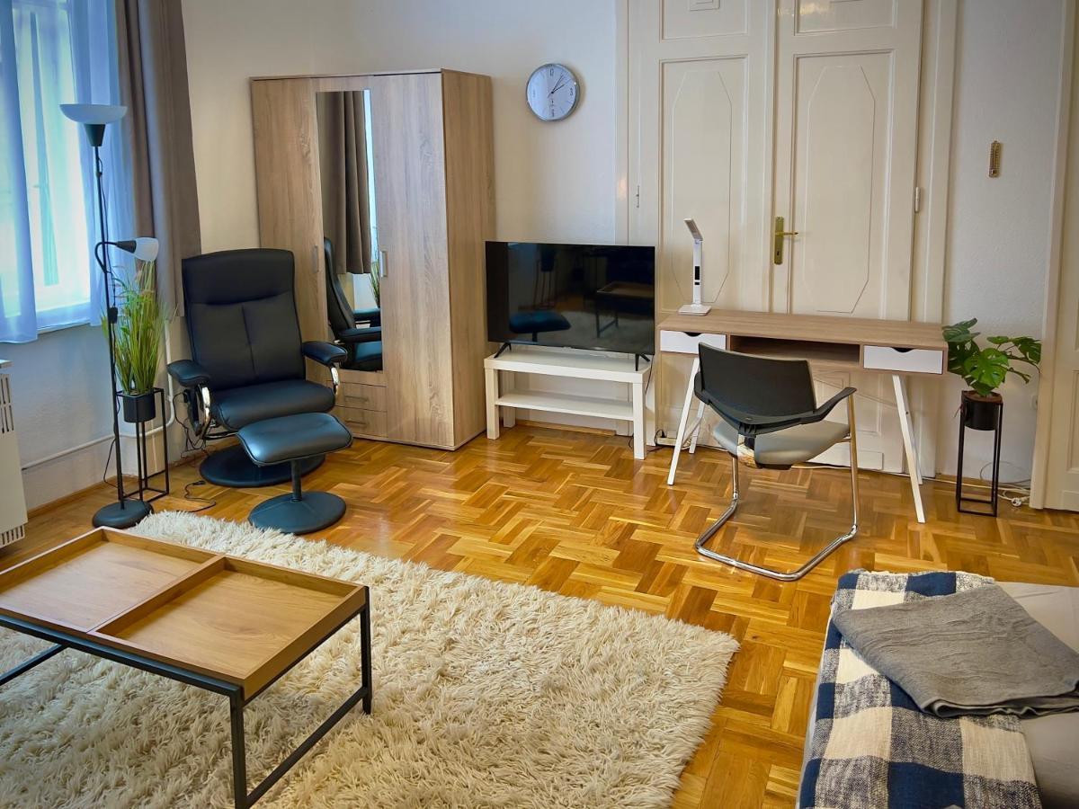 Residence In The Pedestrial Area Budapeste Exterior foto